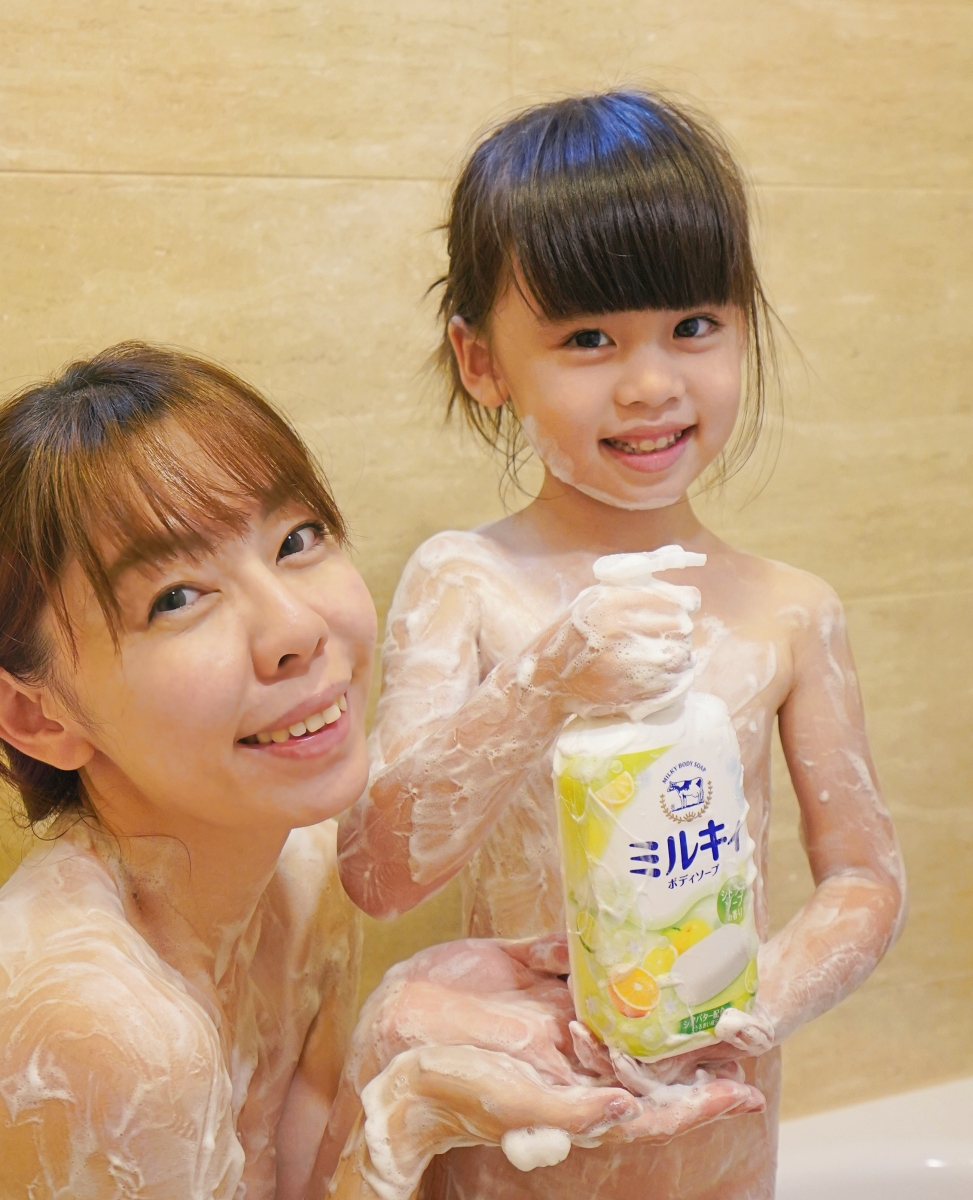 Milky牛乳精華沐浴乳｜來自日本最暢銷牛乳石鹼｜綿密泡泡滋潤不乾澀