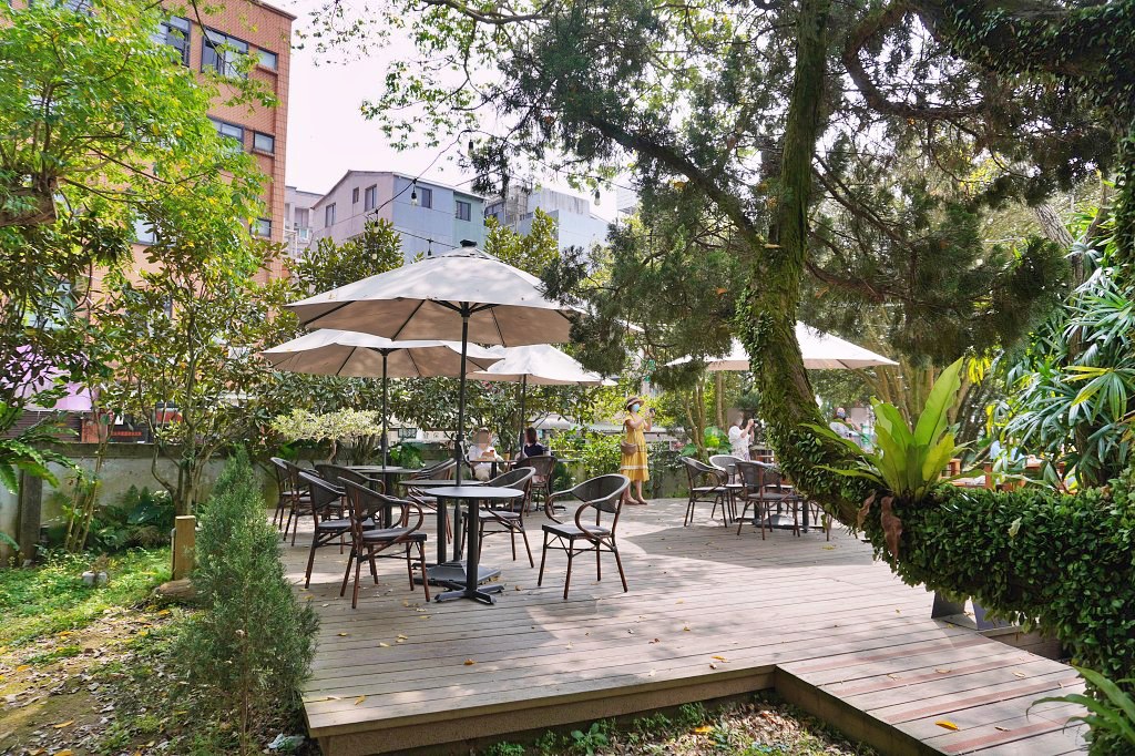 陽明山咖啡廳｜豆留森林日式竹林裡的秘境咖啡廳｜庭園外帶區享用更舒適