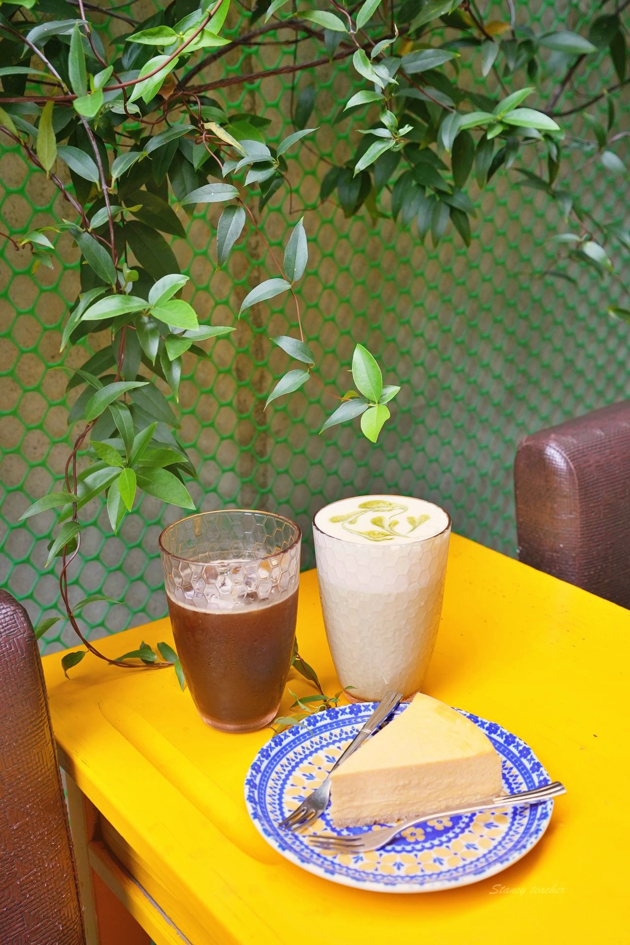 淡水咖啡廳｜光子豆豆 擁有天使翅膀的秘境花園咖啡廳，專業咖啡搭配手作南瓜起司蛋糕超合拍！