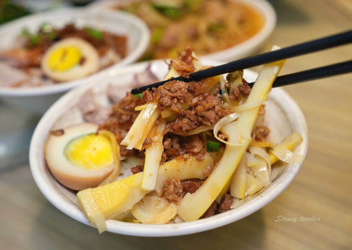 壽豐小吃-慶豐店- 台灣最強鵝滷飯，親民價格就能吃到飯店大菜