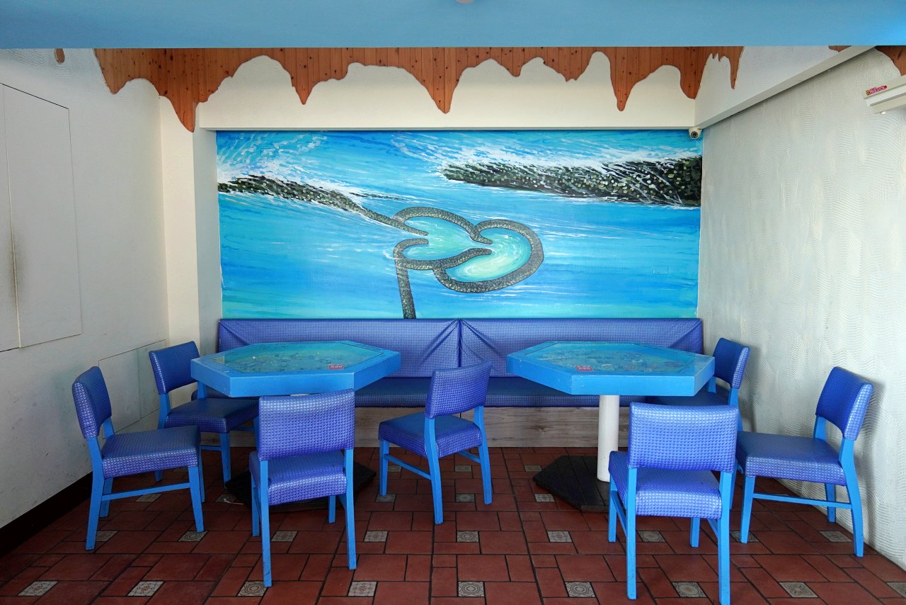 摩斯漢堡 澎湖店，全台灣最美的海洋風摩斯漢堡店 澎湖馬公不限時海景冷氣咖啡廳