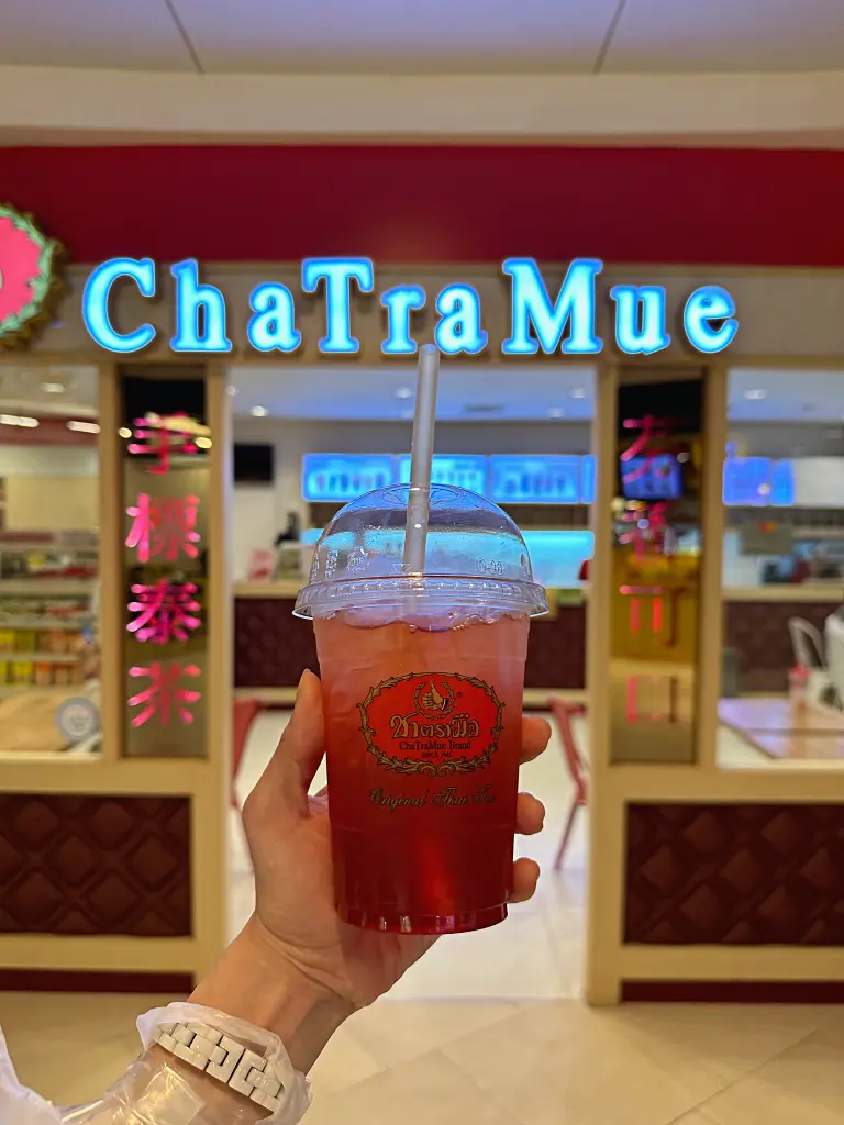 泰國清邁百貨公司 Maya馬雅百貨公司尼曼區最好逛最舒適的商場 手標奶茶、曼谷包、星巴克