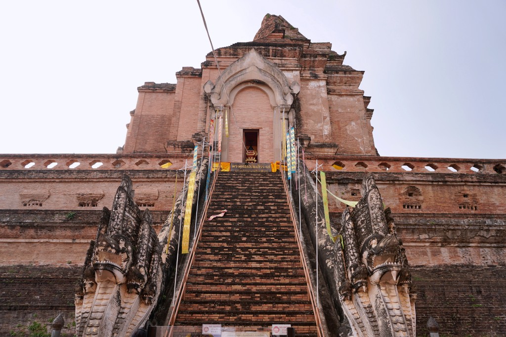 清邁柴迪隆寺(大塔寺)古城區最好拍的佛寺景點蘭納印度斯里蘭卡三種風格一次看
