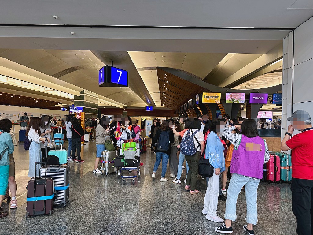越南富國島 | 包機直航，富國島機場入境 全越南唯一免簽證珍珠島 親子旅行度假行程推薦