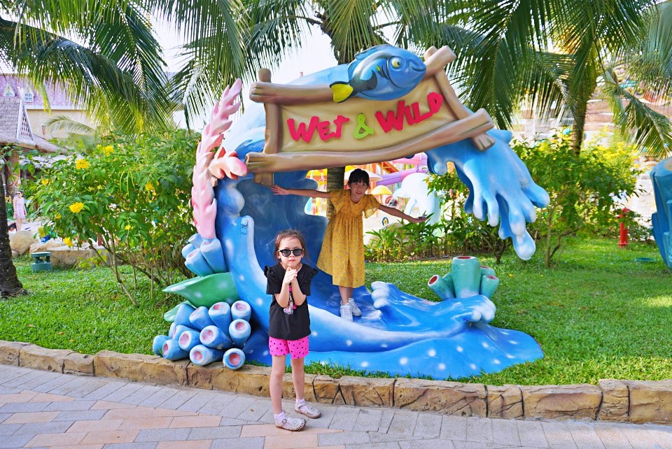 越南富國島景點 | 珍珠奇幻樂園，越南版迪士尼水陸設施一票玩到底超好玩（票價）