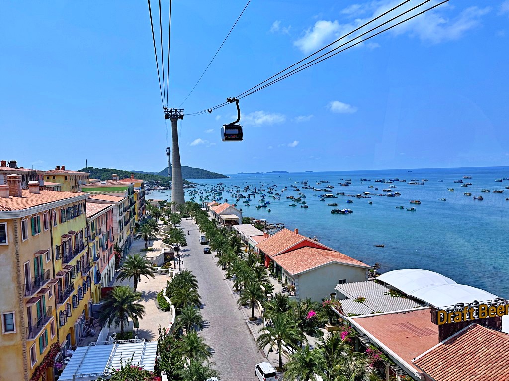 富國島跨海纜車 | 世界最長360度跨海纜車直達Sun World 太陽世界遊樂園 （門票價格）
