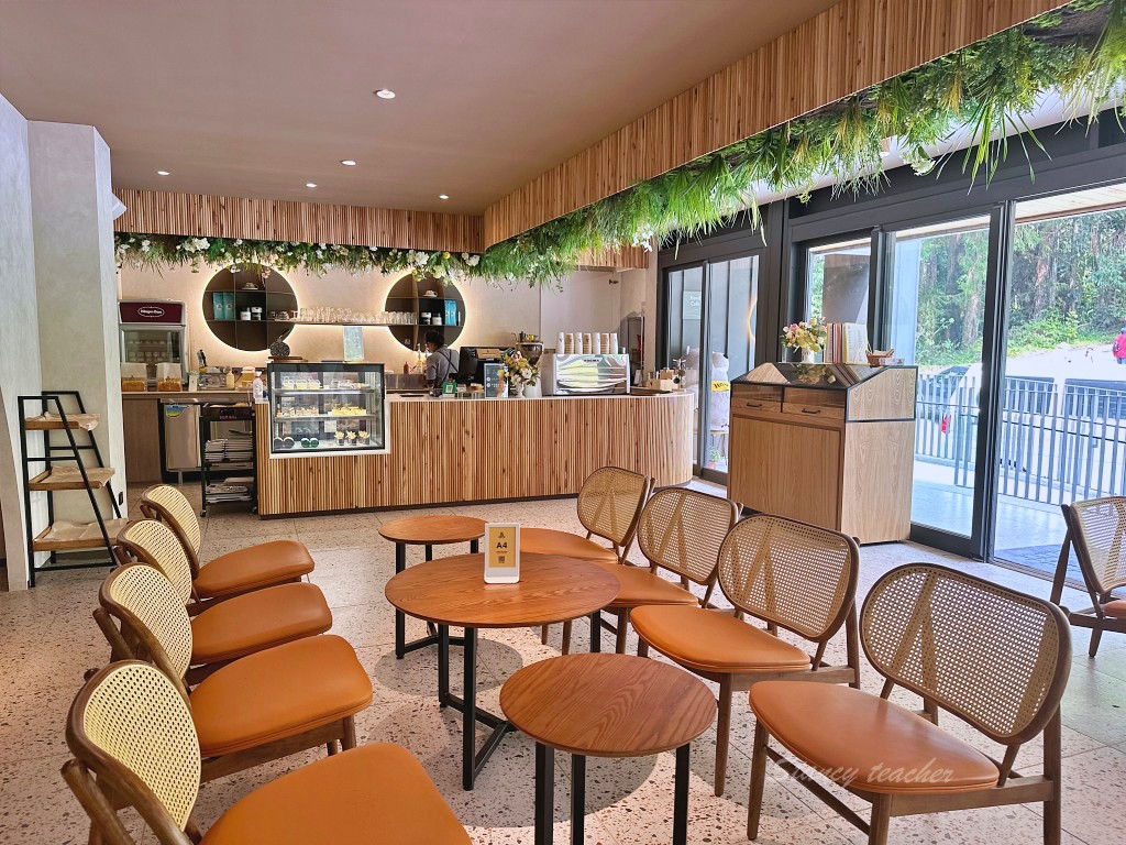 南投溪頭福華渡假飯店 Hovii Cafe 可以讓你熊抱的森林系咖啡廳 Hovii熊熊鬆餅超可愛