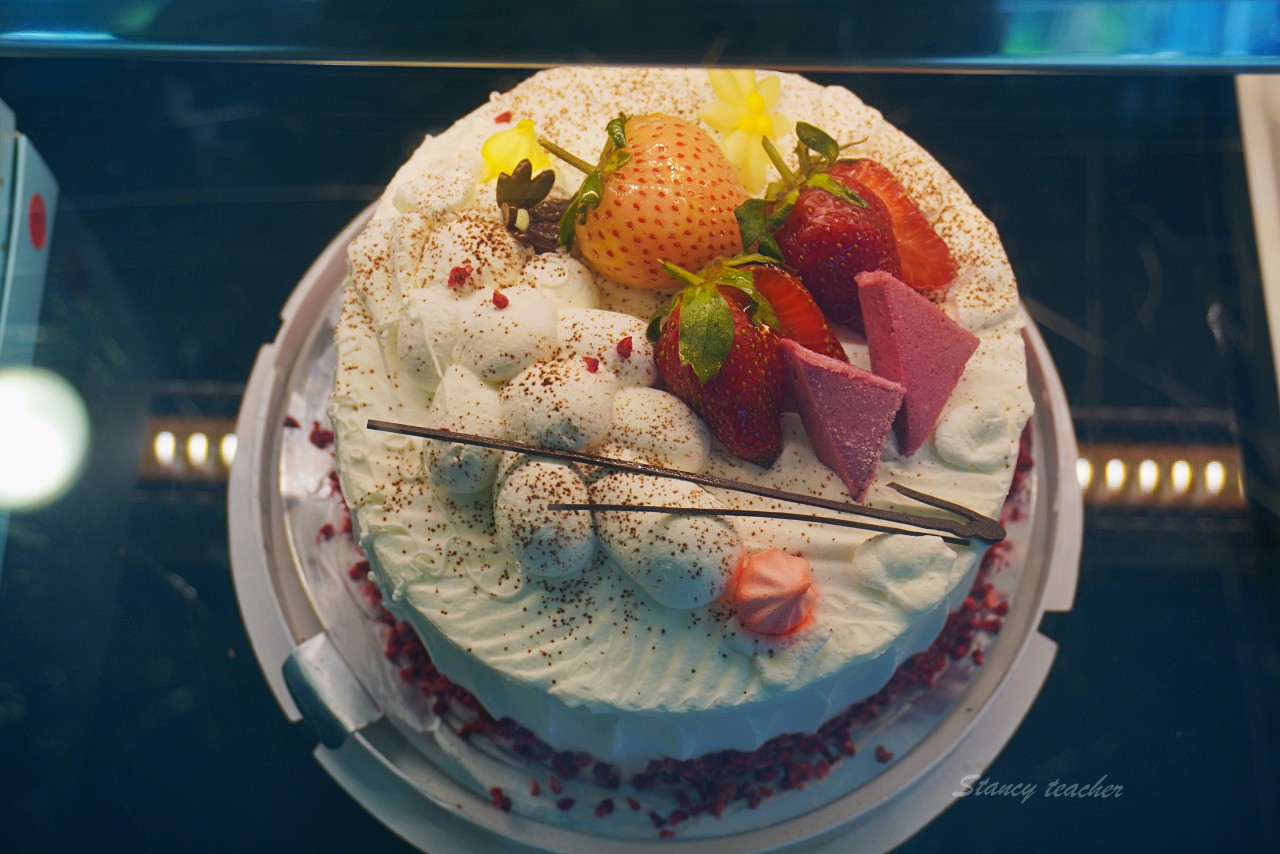 紅葉蛋糕｜台北鮮奶油蛋糕，台劇男神許光漢也愛吃生日蛋糕買拼盤一次享用多款口味（菜單）