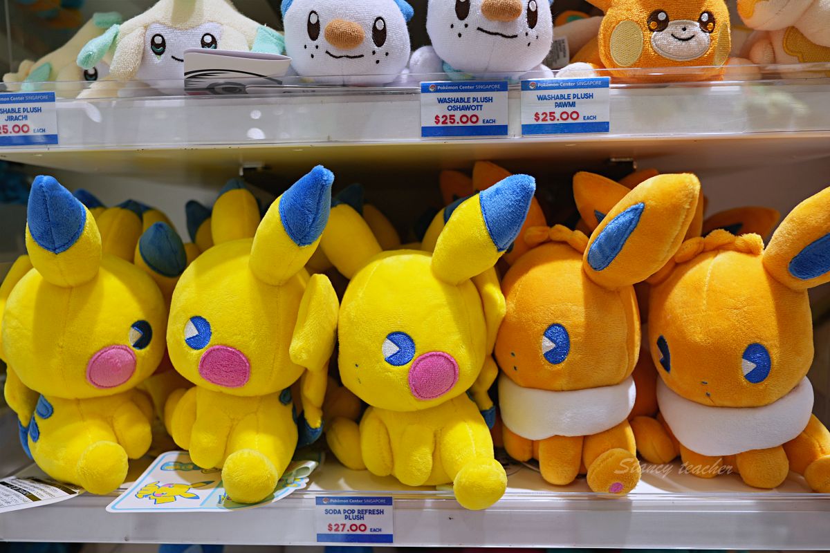 新加坡寶可夢 星耀樟宜寶可夢中心 Pokémon Center Singapore 上飛機前買一波新加坡限定寶可夢